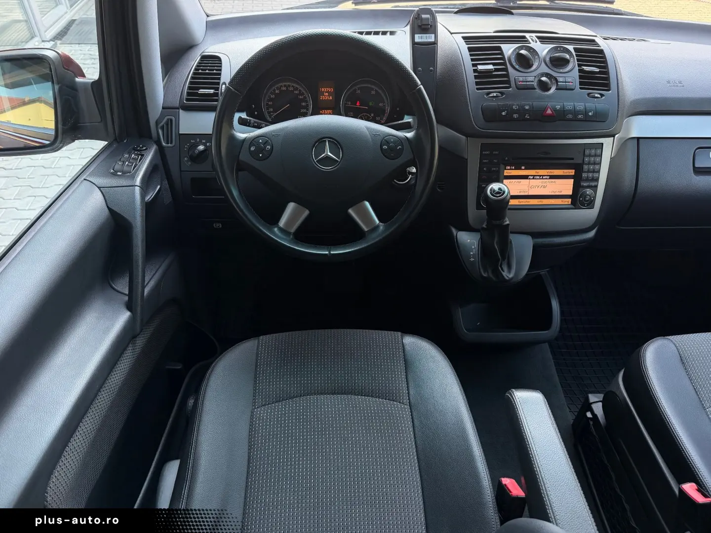 MERCEDES-BENZ Unknown Model 2011 — imagine 11