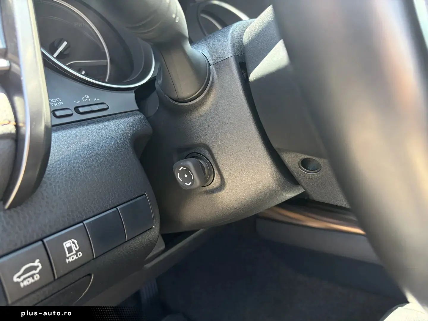 Toyota Camry Exclusive