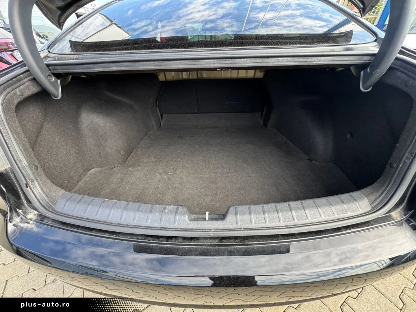 HYUNDAI i40 2019 — imagine 17