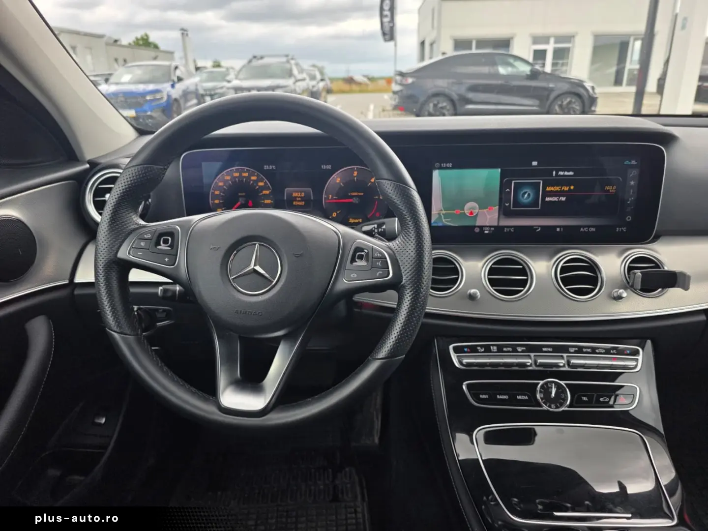 Mercedes-Benz E