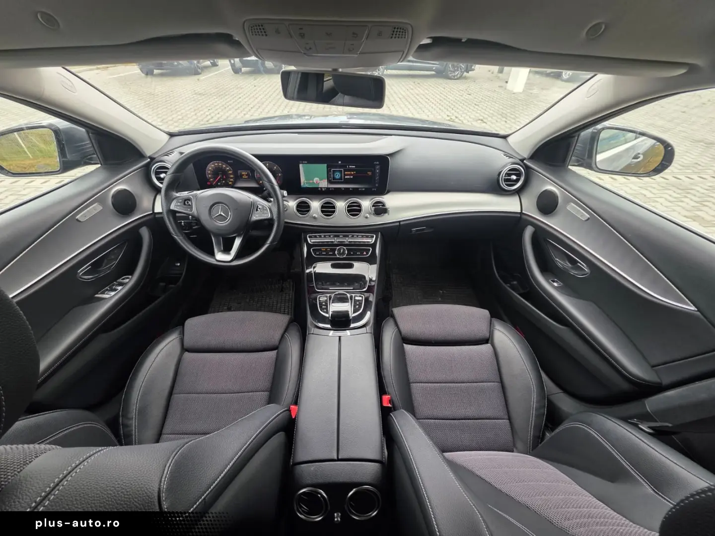 Mercedes-Benz E