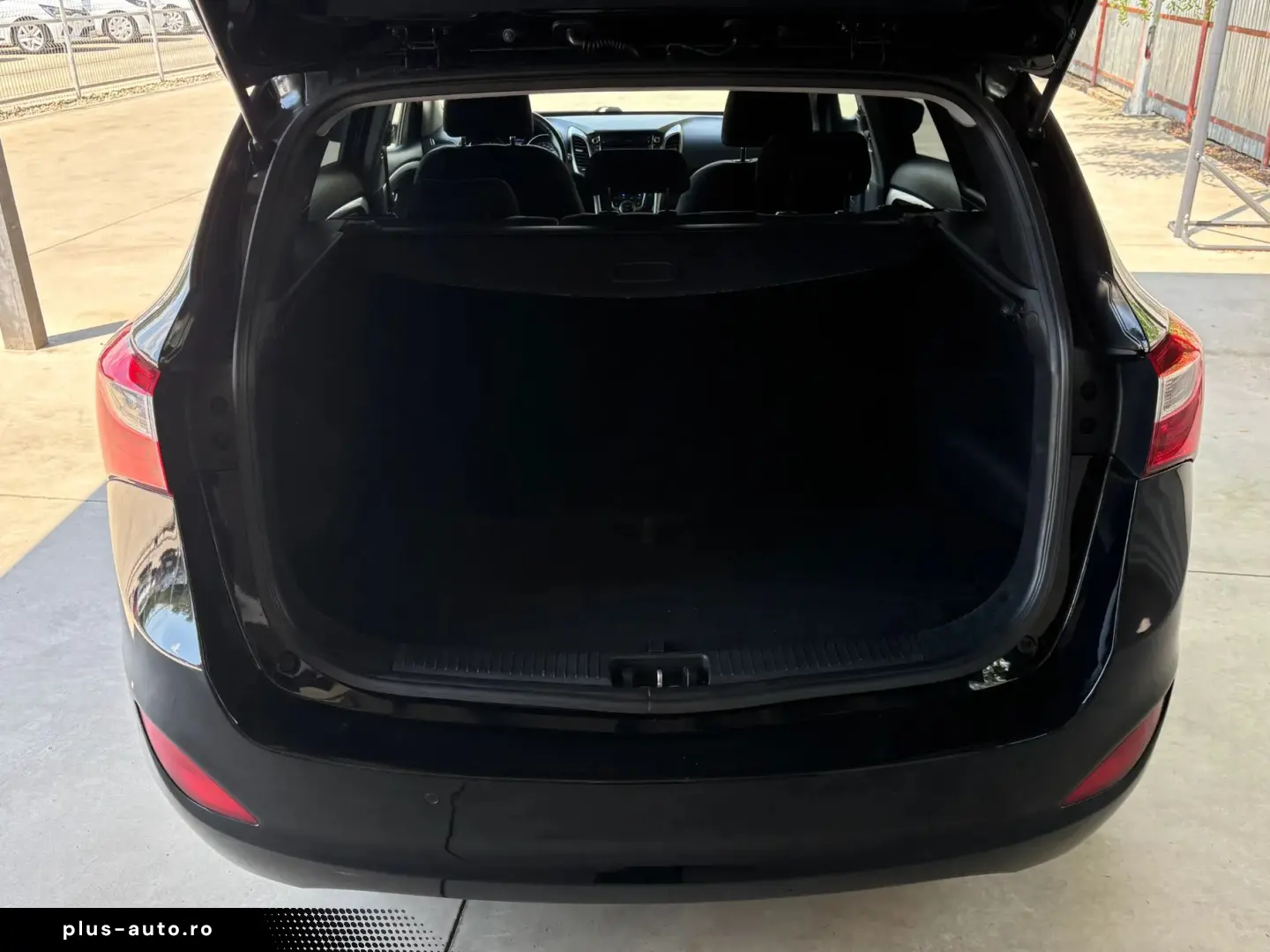 HYUNDAI i30 2014 — imagine 8
