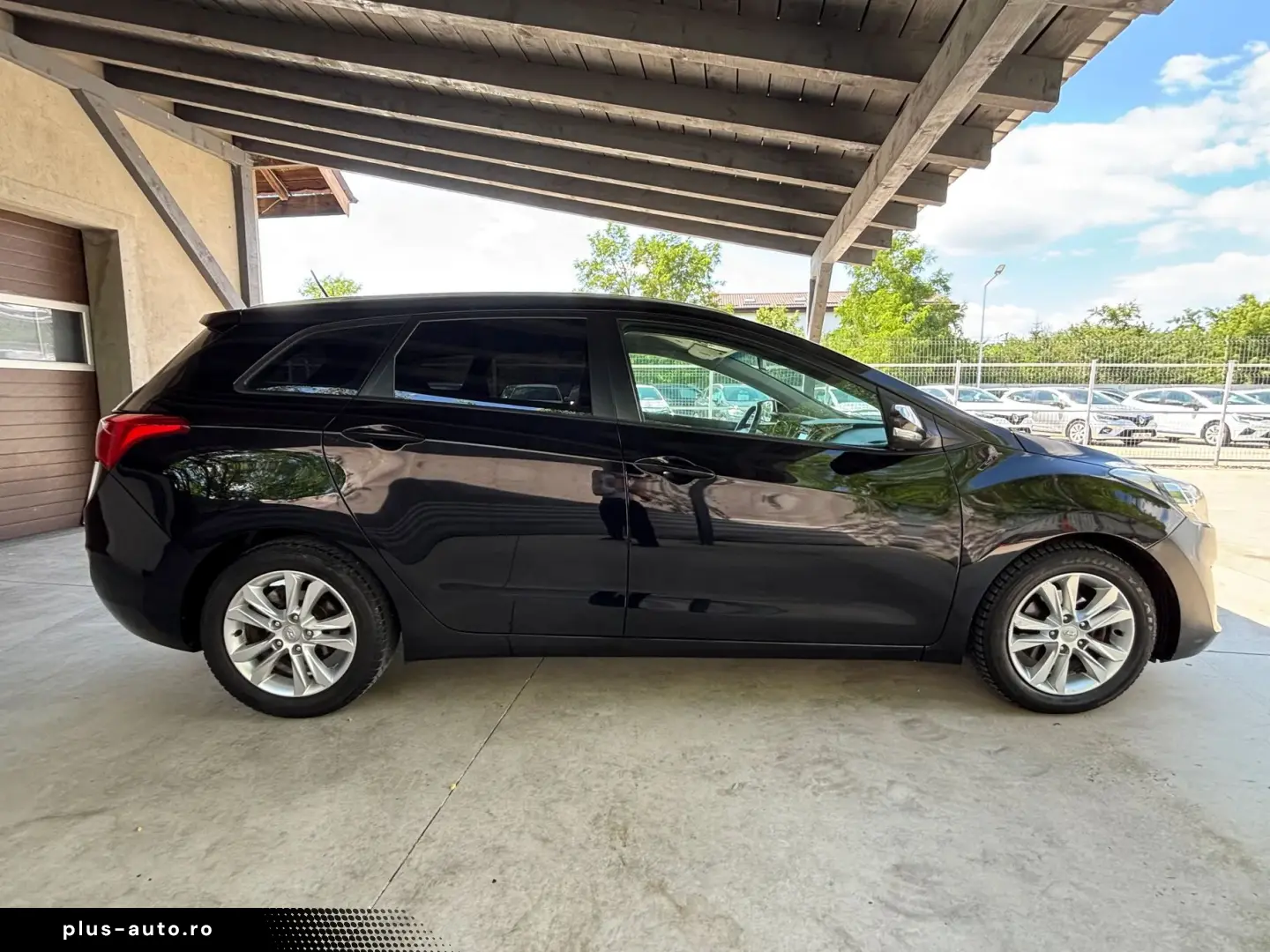 HYUNDAI i30 2014 — imagine 9