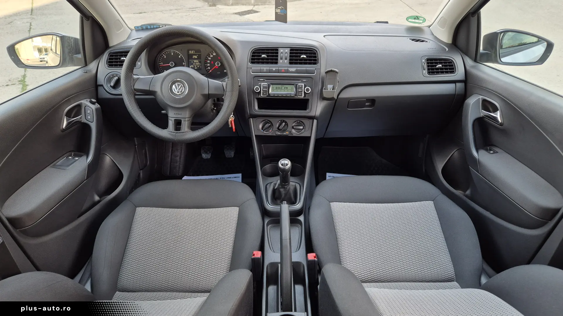 VW Polo 2009 1.6 TDI 75 CP euro 5