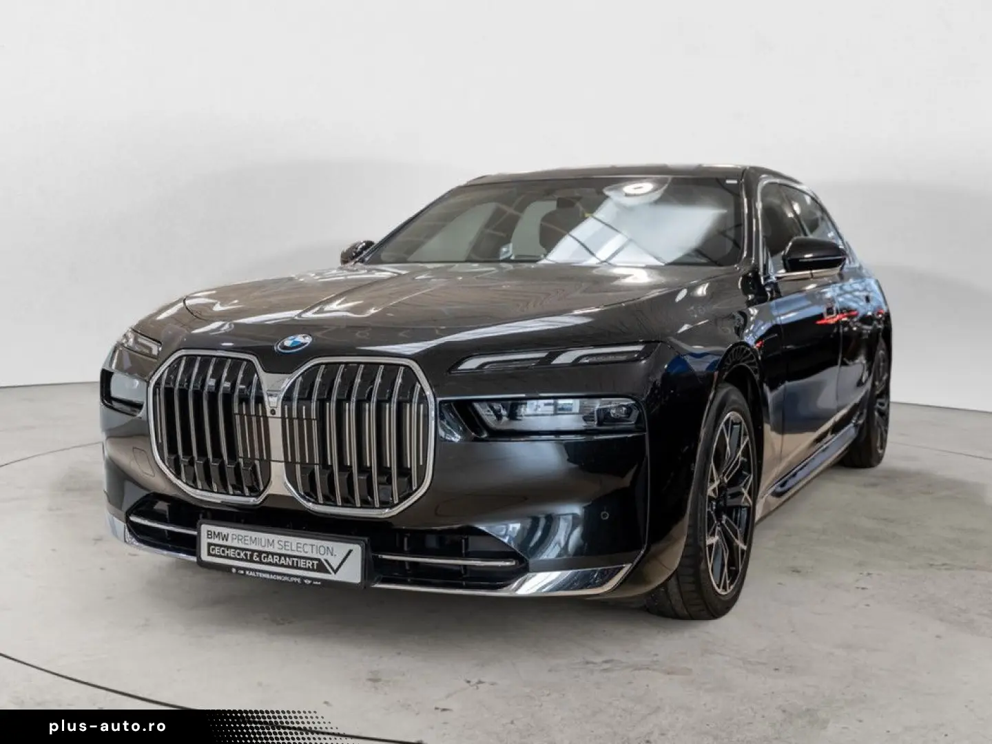 BMW 750e xDrive Design Pure Excellence PANO LED ACC