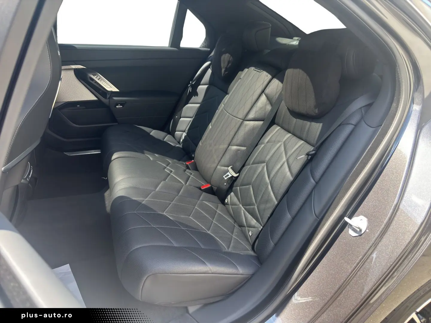 BMW 750e xDrive Limousine Executive Drive Pro PanGSD