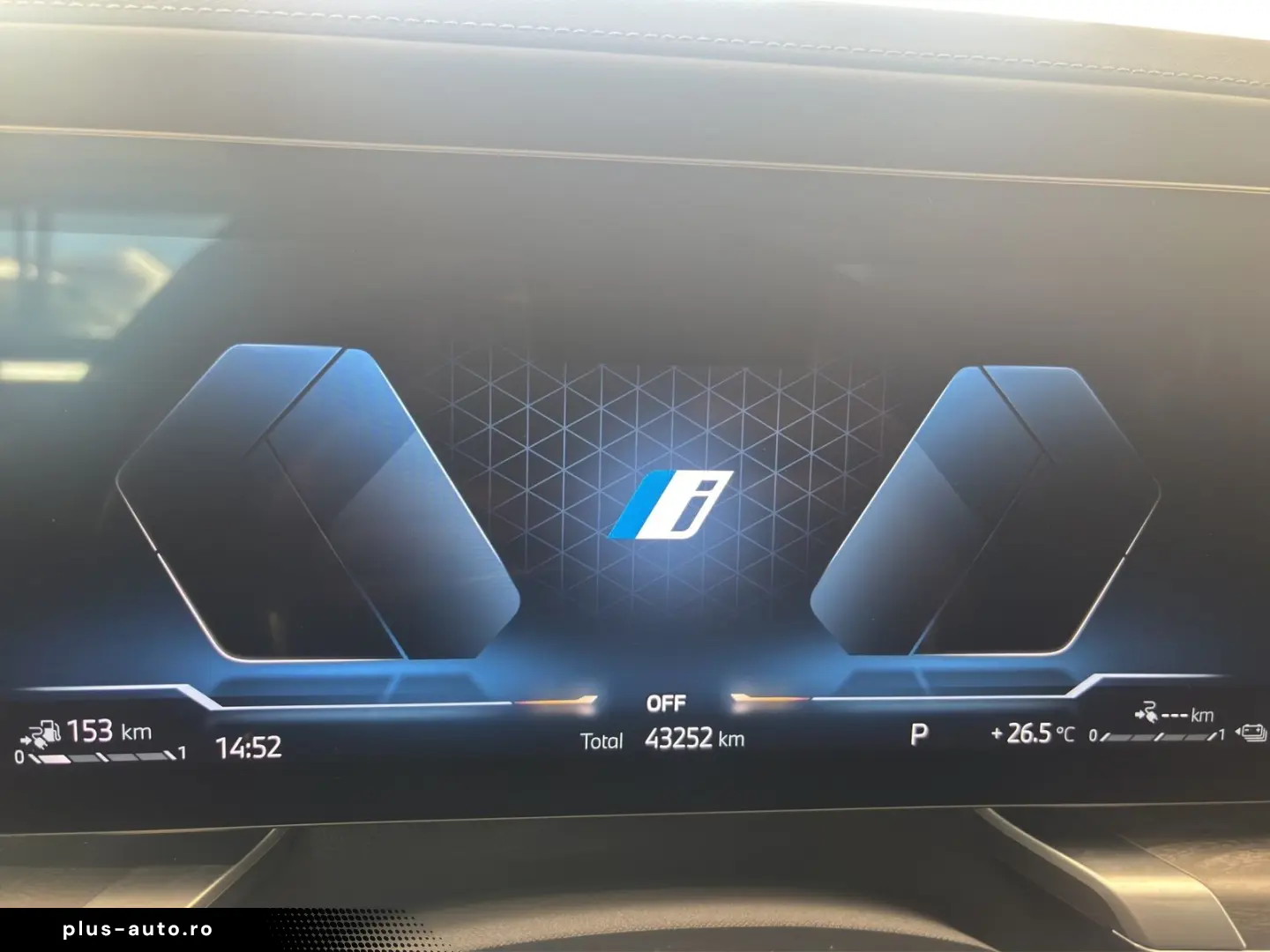 BMW 750e xDrive Limousine Executive Drive Pro PanGSD