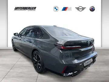BMW M760e xDrive M Performance Paket-Klima Akustik P