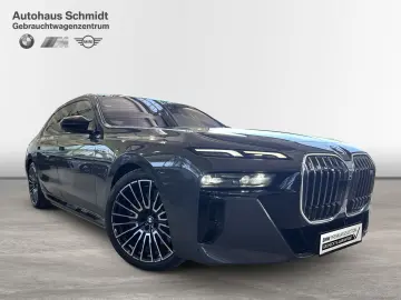 BMW M760e xDrive Limousine M Sportpaket 21  LC Prof.