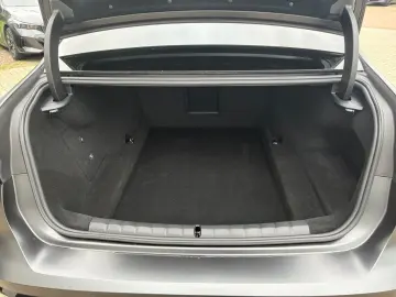 BMW M760 e xDrive  M Aerodynamik Massage Live Cockpi