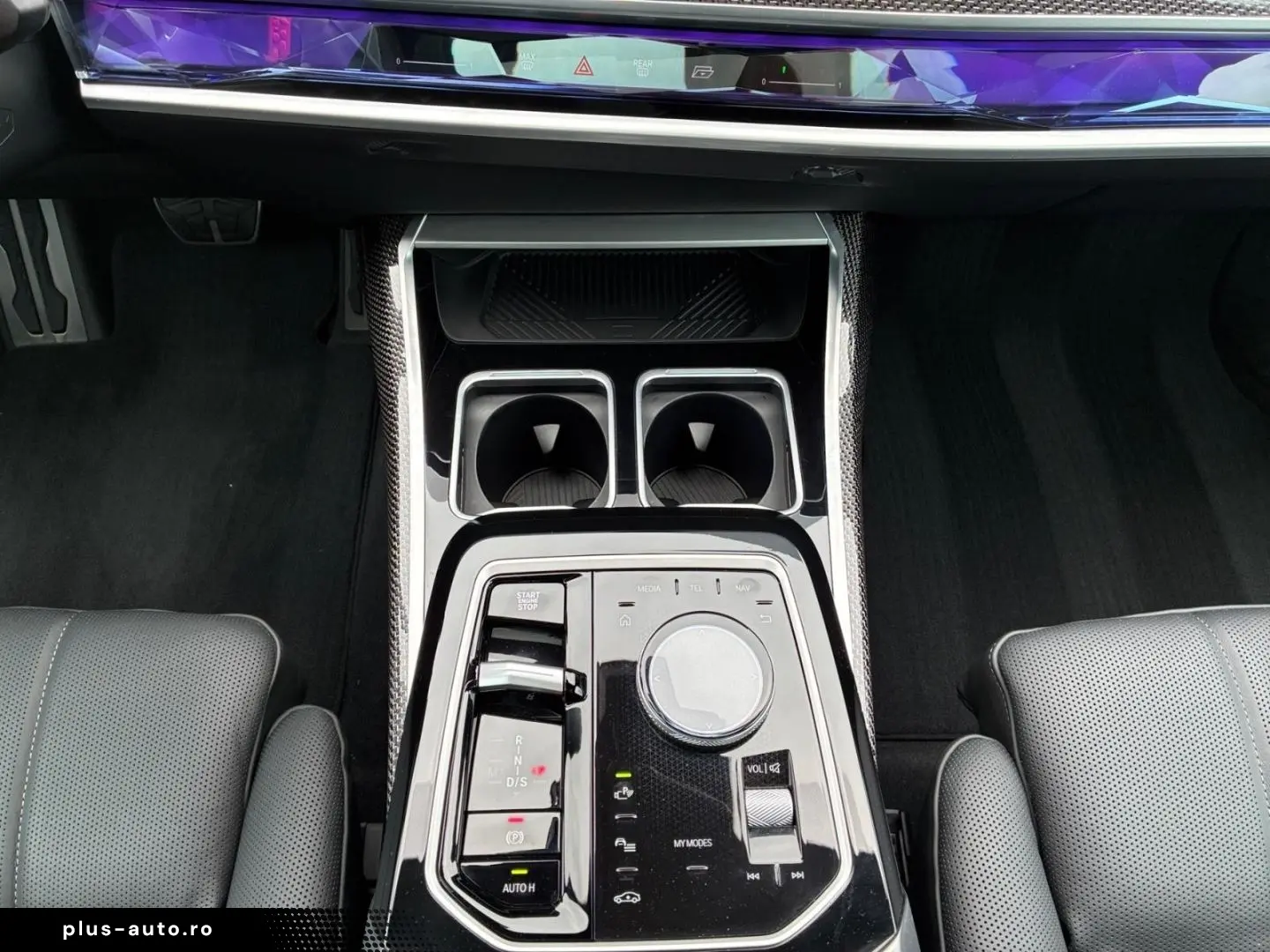 BMW M760 e xDrive  M Aerodynamik Massage Live Cockpi