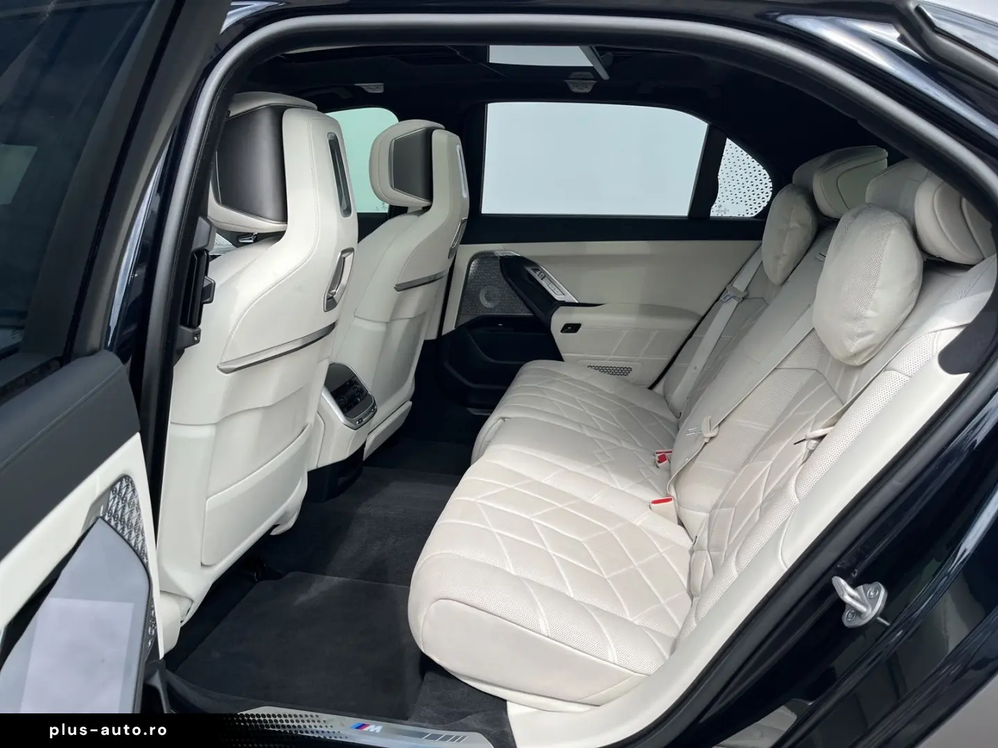 BMW M760e xDrive Limousine Massage B&W Ex. Drive Pro