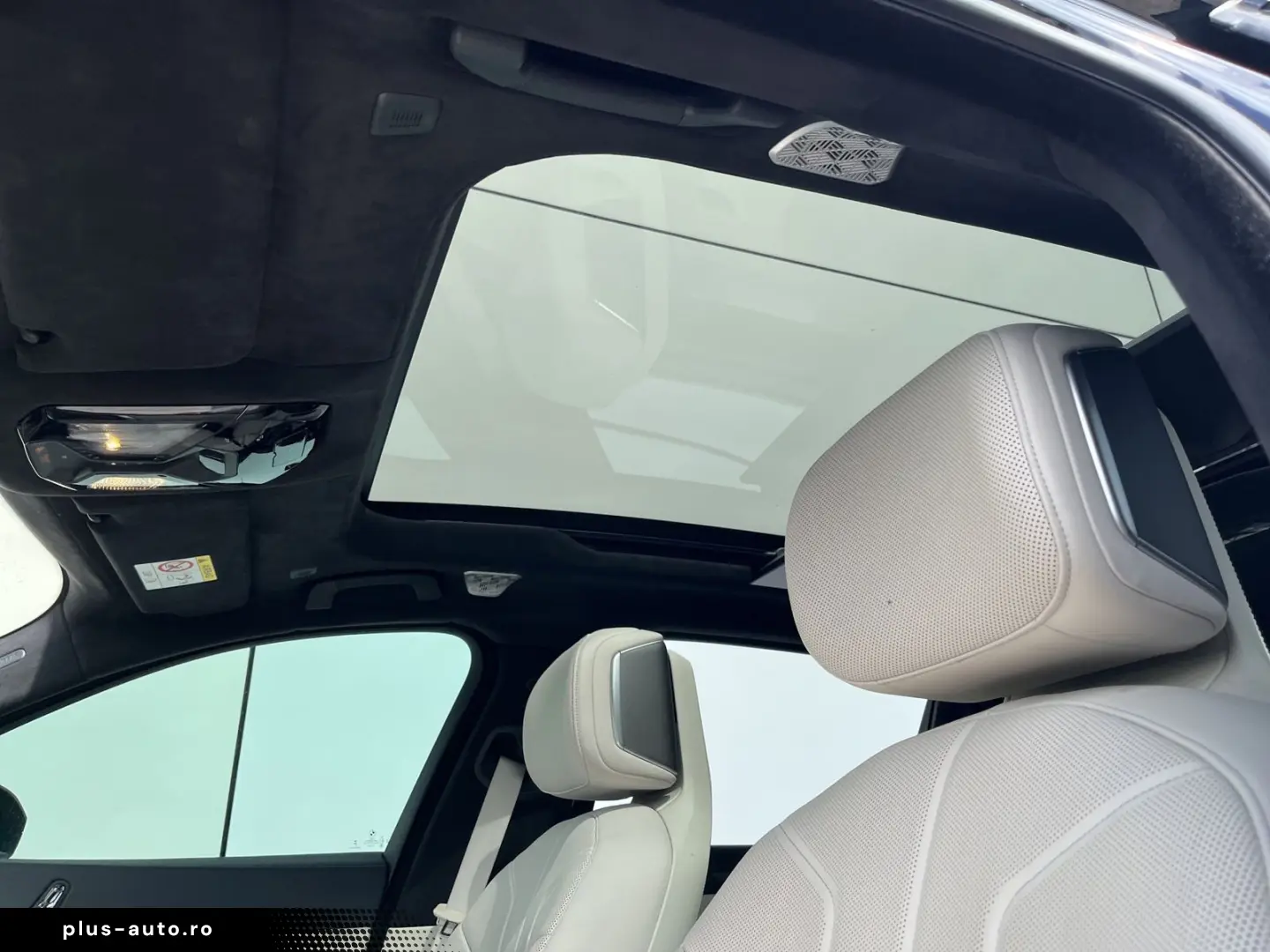 BMW M760e xDrive Limousine Massage B&W Ex. Drive Pro