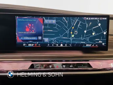 BMW M760e xDrive Limousine B&W Surround Massage AHK