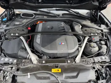 BMW M760 e xDrive  1. Hand  Pano  Massage  Fahrass.