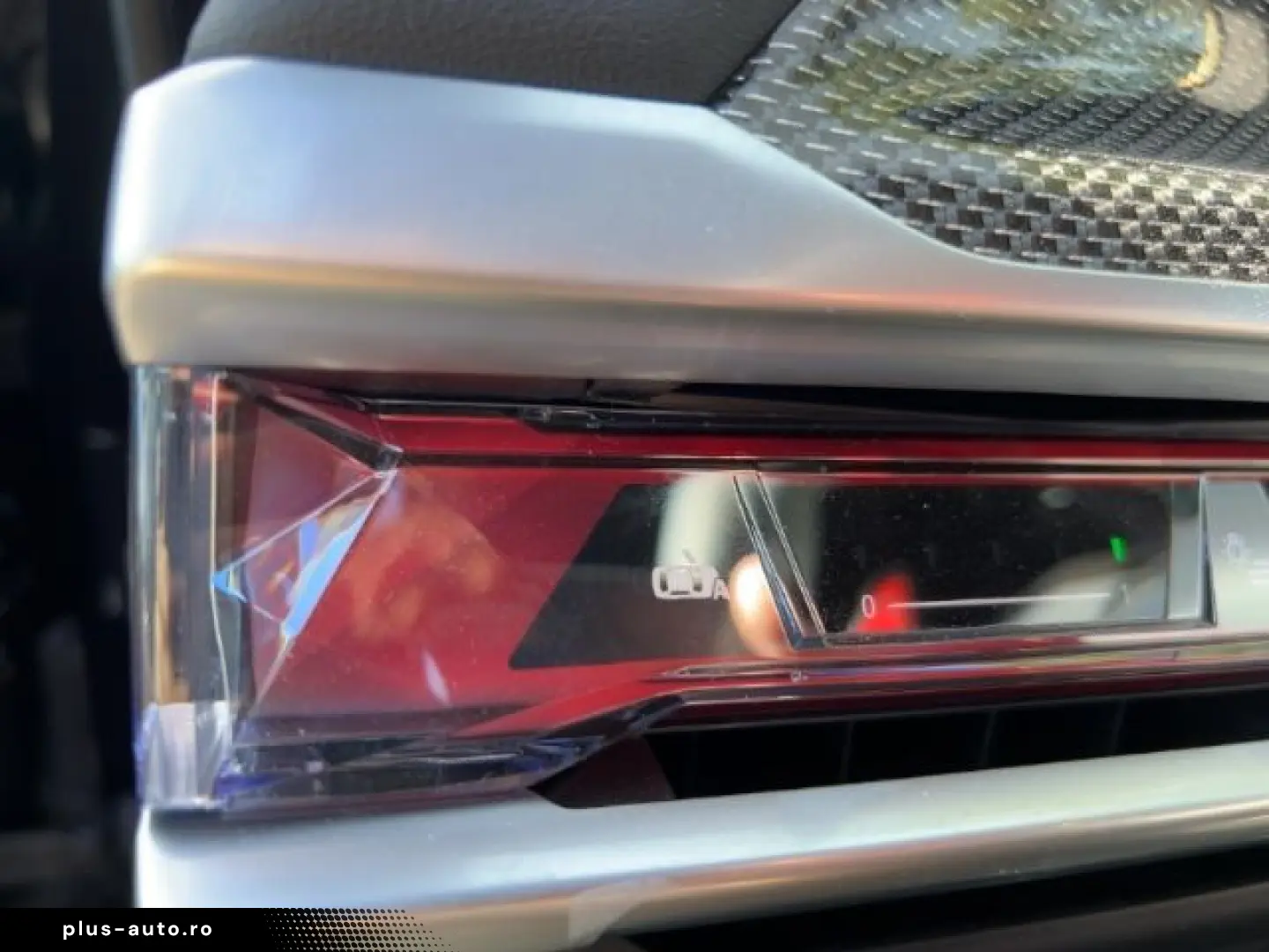 BMW M760 e xDrive Iconic Glow Pano Sky Lounge Massag