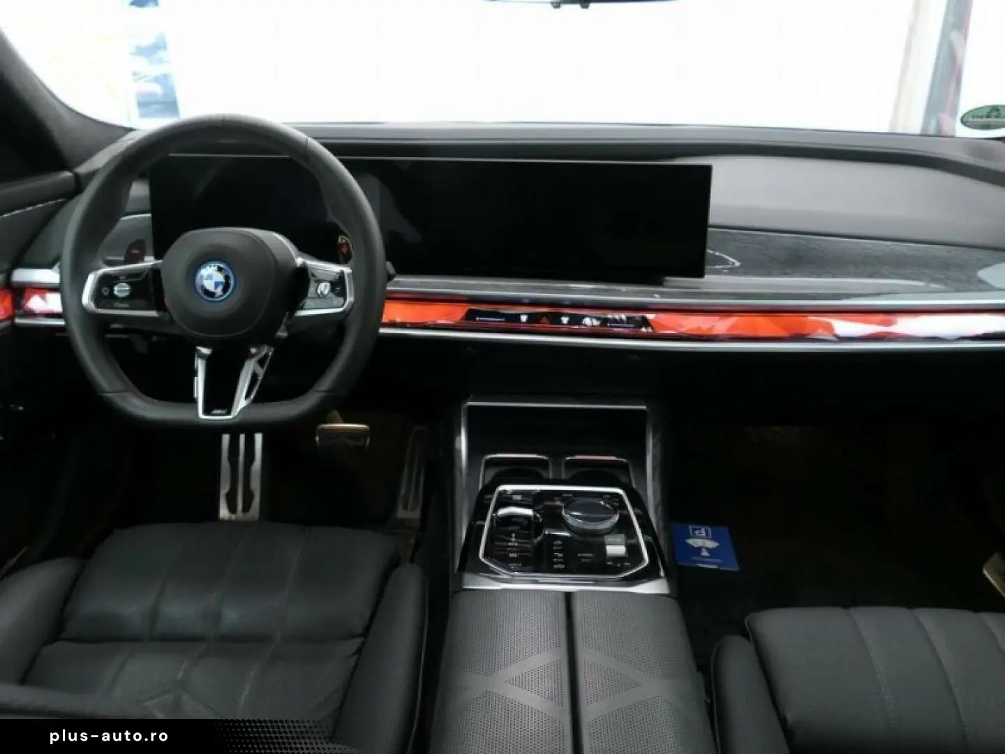 BMW M760e xDr. M Performance Pak. NP 179270.- ACC