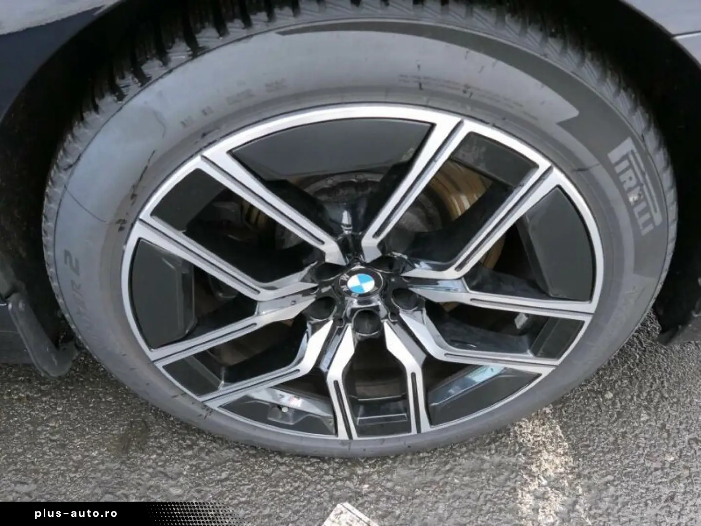 BMW M760e xDr. M Performance Pak. NP 179270.- ACC