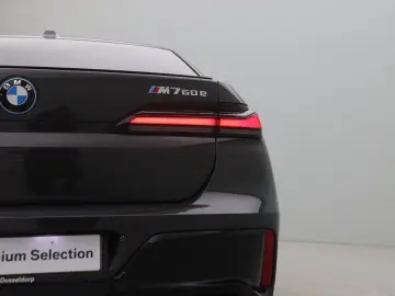 BMW M760 7 Serie M760e xDrive SoH 100%