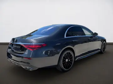 MERCEDES-BENZ S 500 4M AMG Pano AIR Burm3D HAL Stdhz…