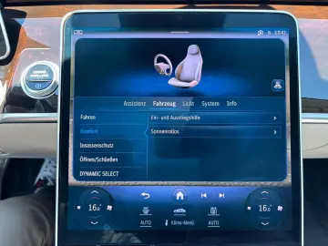 MERCEDES-BENZ S 500 4M AMG Pano AIR Burm3D HAL Stdhz…