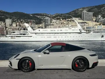 Porsche 911 Targa (992)
