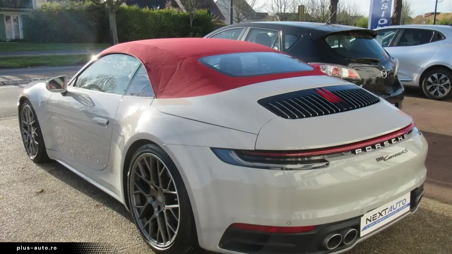 Porsche 911 Carrera 4S Cabriolet