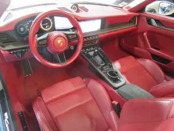 Porsche 911 Carrera 4S Cabriolet