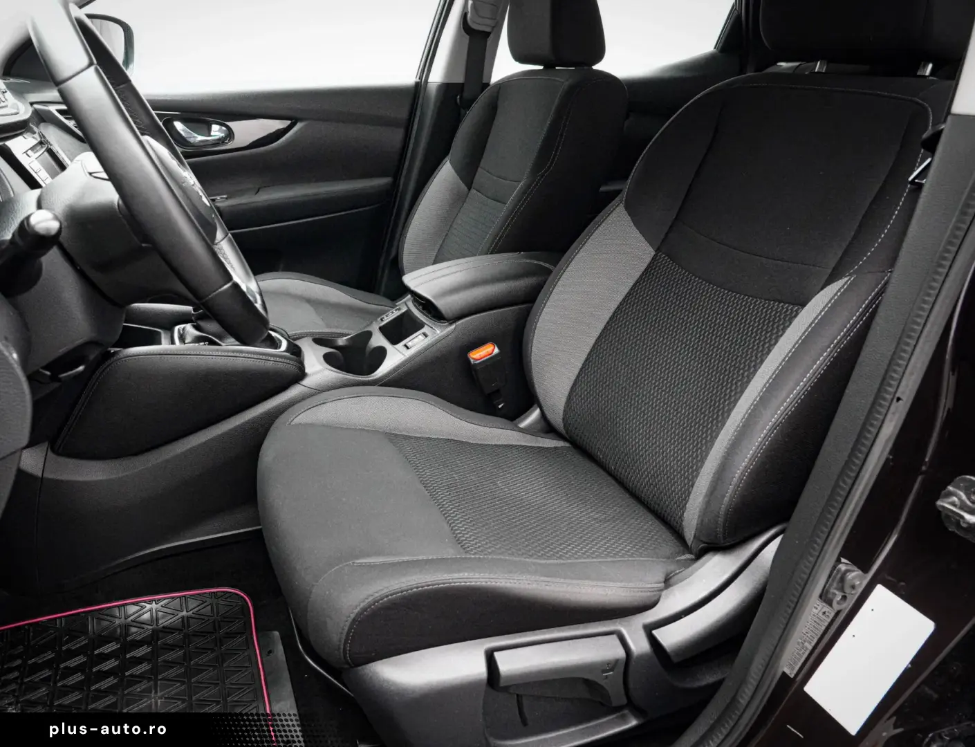 NISSAN Qashqai 2022 — imagine 13