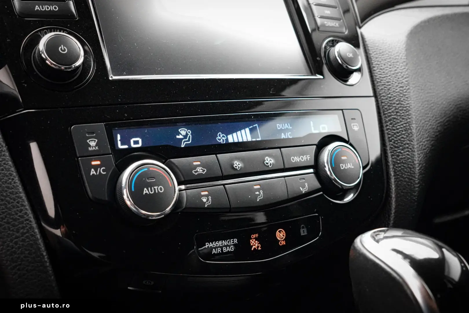 NISSAN Qashqai 2022 — imagine 20