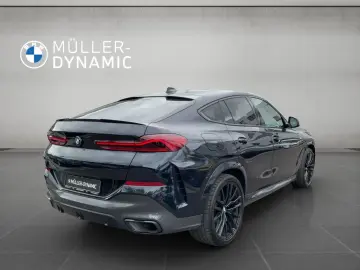 BMW X6 xDrive30d M SPORT PANO AHK HARMAN KARDON RÜCK