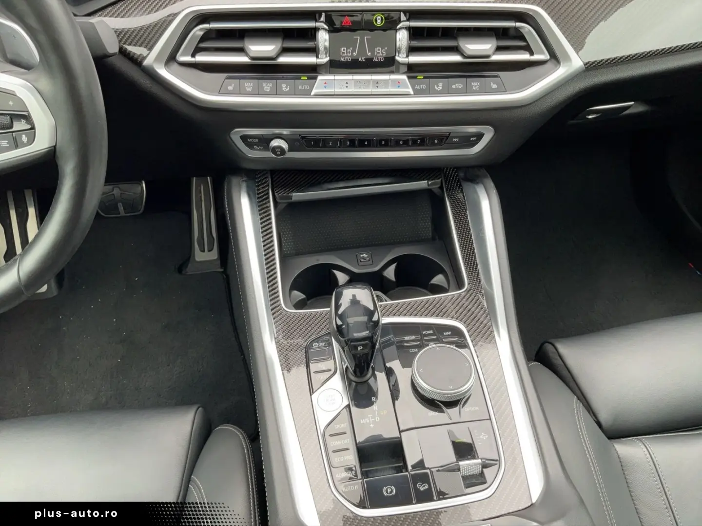 BMW X6 xDrive30d M SPORT PANO AHK HARMAN KARDON RÜCK