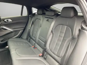 BMW X6 xDrive30d M SPORT PANO AHK HARMAN KARDON RÜCK