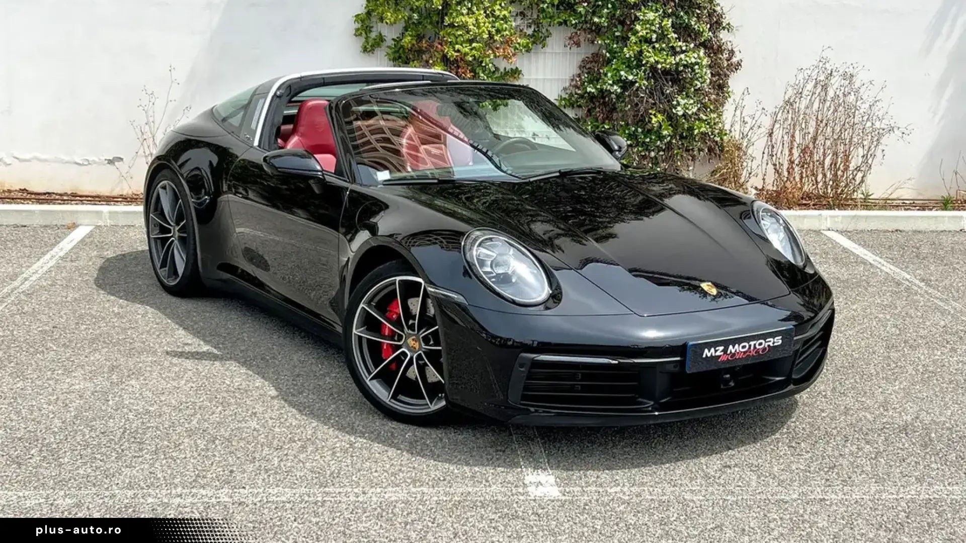 🚀 Porsche 911 Targa 4S (992)