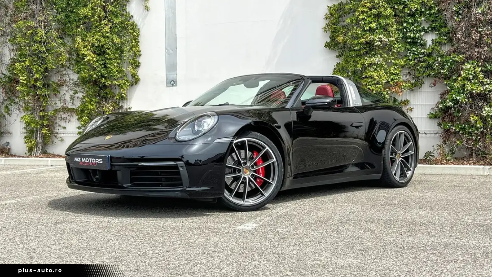 🚀 Porsche 911 Targa 4S (992)