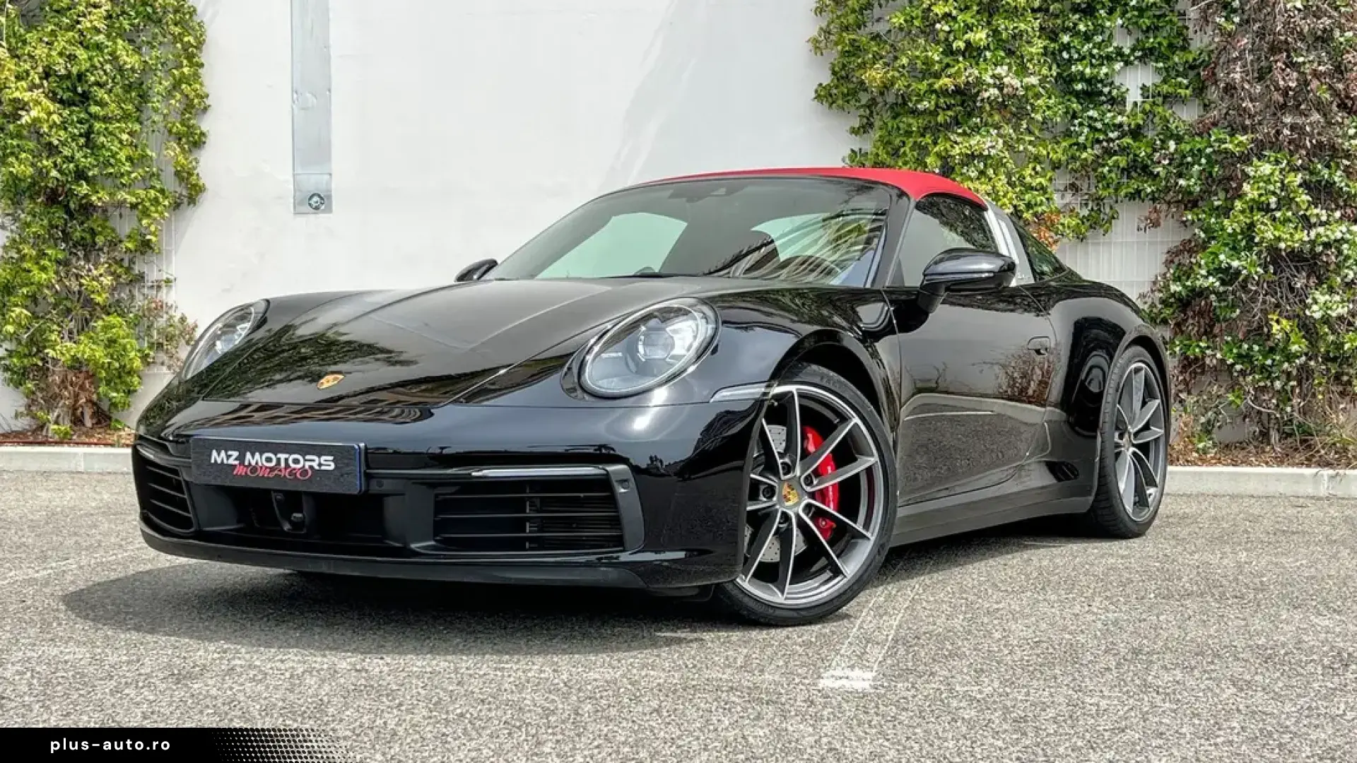 🚀 Porsche 911 Targa 4S (992)