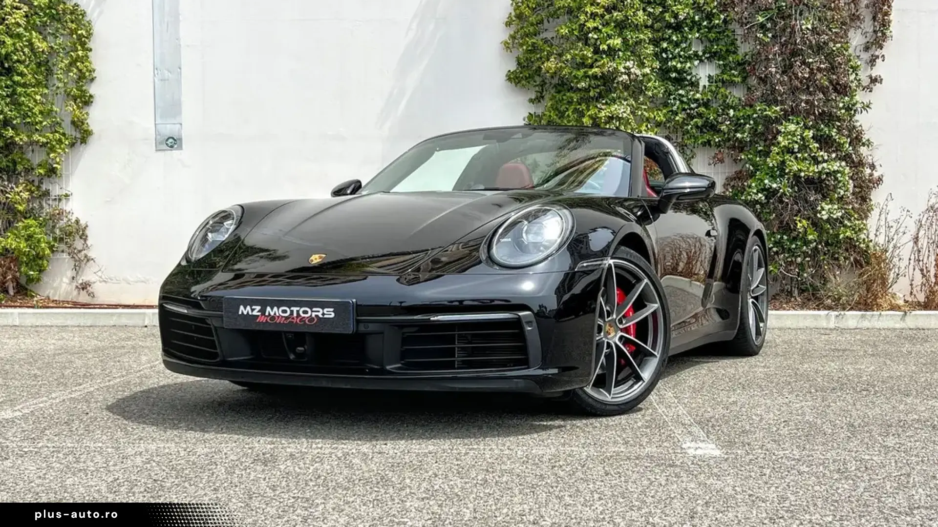 🚀 Porsche 911 Targa 4S (992)