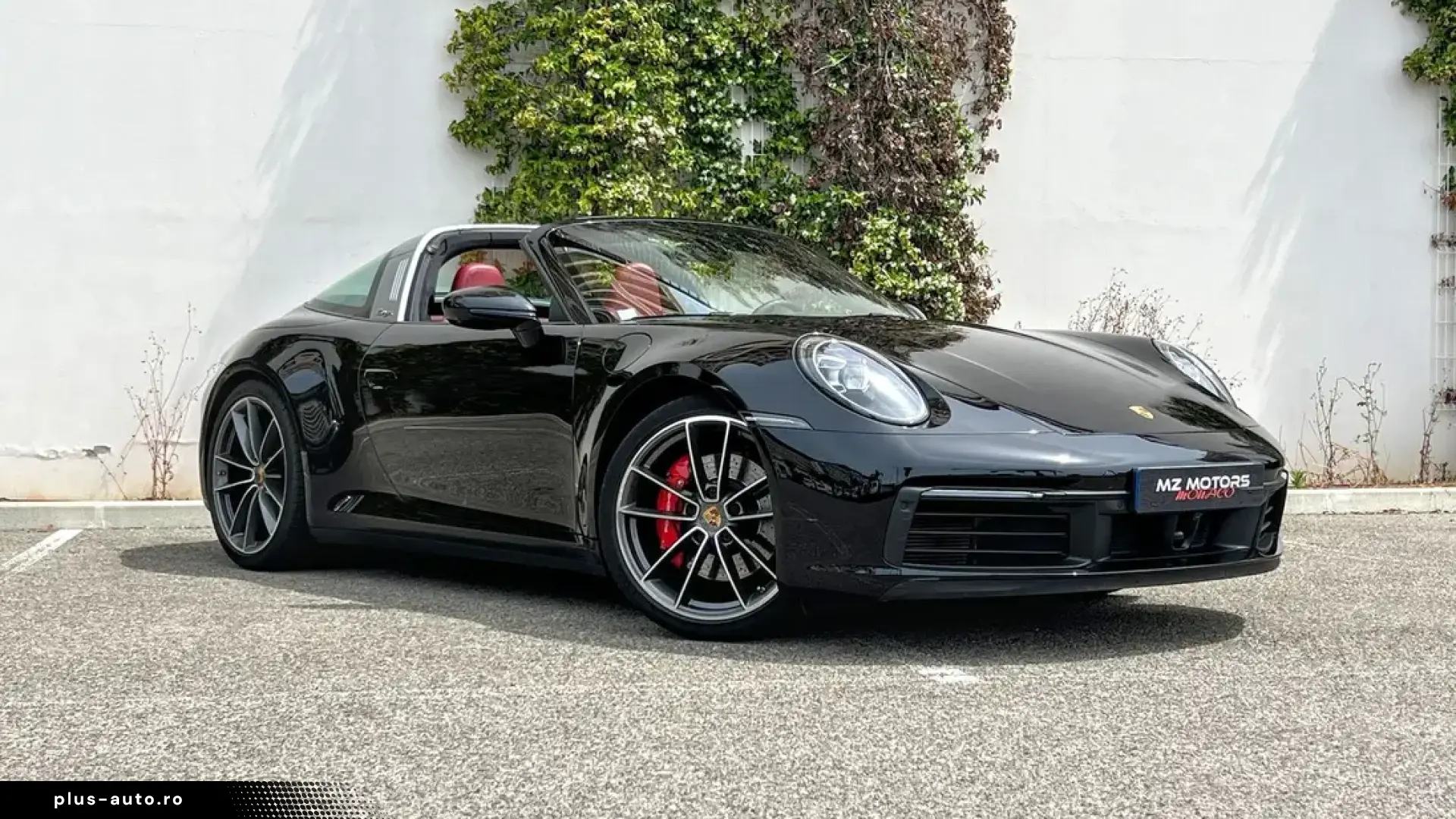 🚀 Porsche 911 Targa 4S (992)