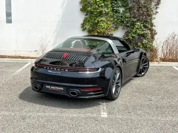 🚀 Porsche 911 Targa 4S (992)