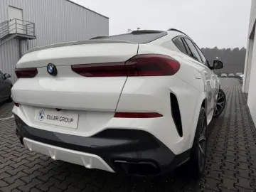 BMW X6 xDrive 30dA M-Sport AHK PANO SHZ Parkass  HUD