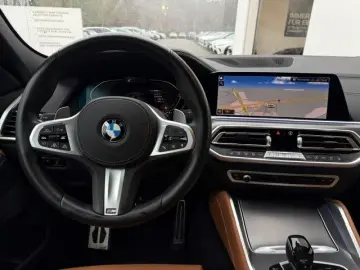 BMW X6 xDrive 30dA M-Sport AHK PANO SHZ Parkass  HUD