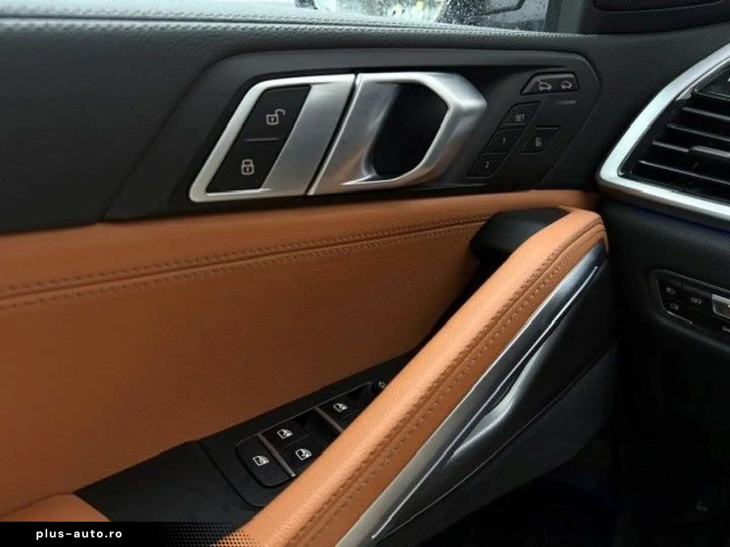 BMW X6 xDrive 30dA M-Sport AHK PANO SHZ Parkass  HUD