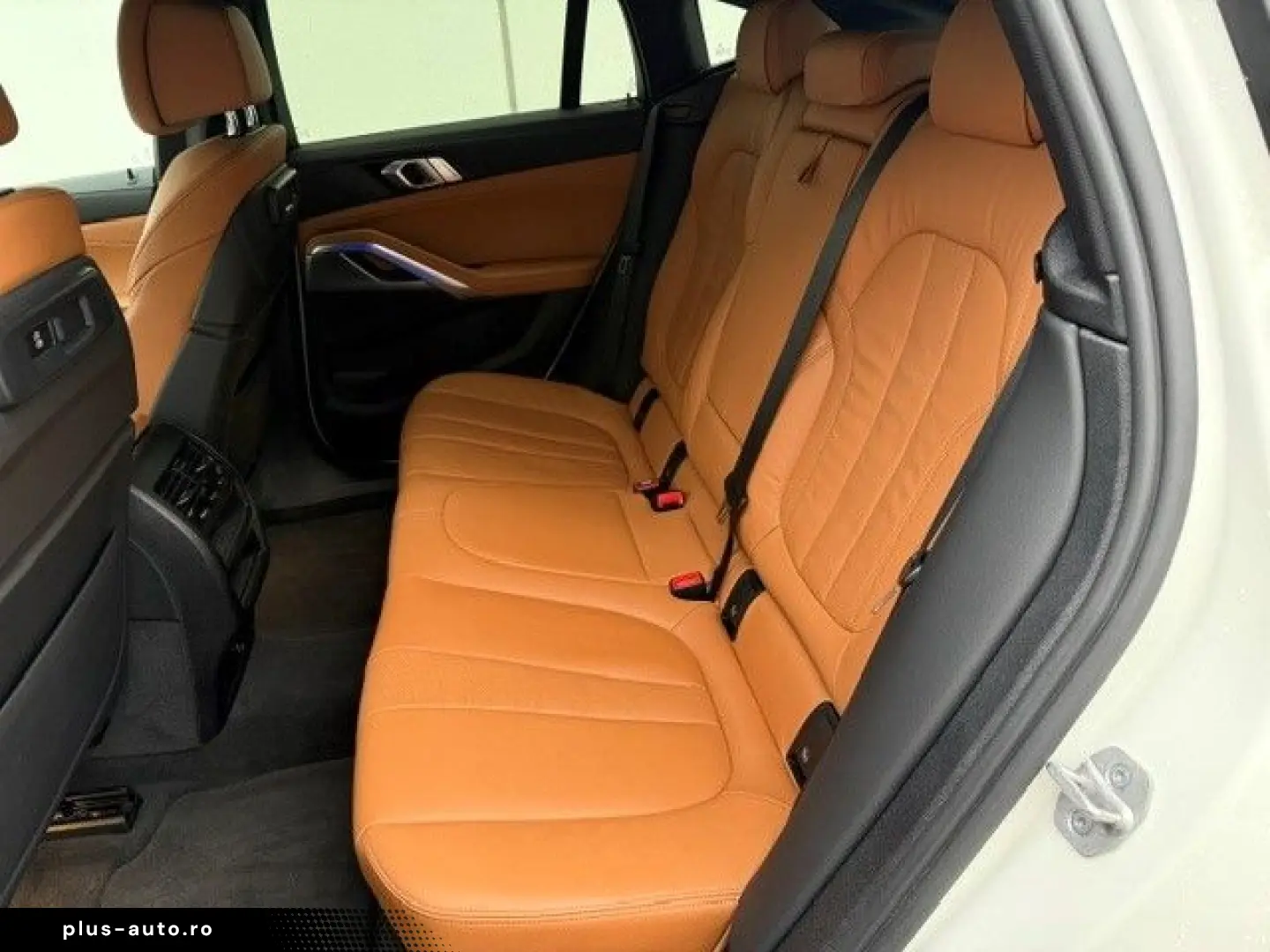BMW X6 xDrive 30dA M-Sport AHK PANO SHZ Parkass  HUD