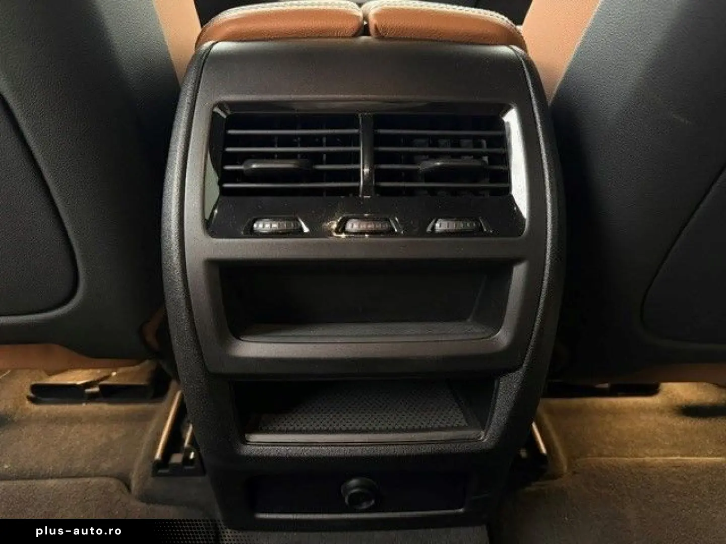 BMW X6 xDrive 30dA M-Sport AHK PANO SHZ Parkass  HUD