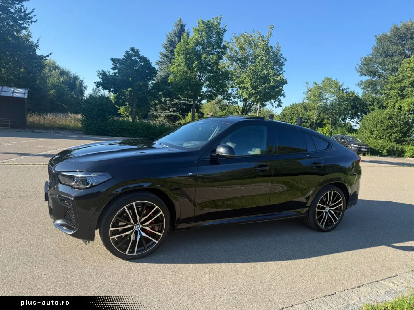 BMW X6 xDrive 30d M-Paket Laser Pano 2-Achs Luft 22