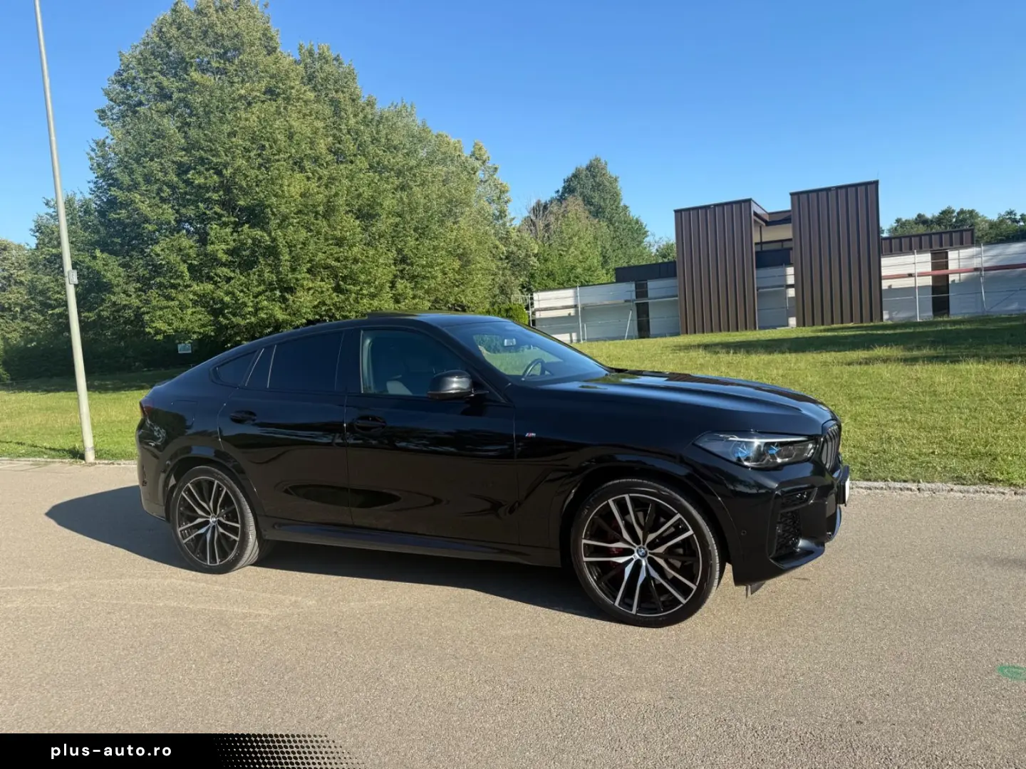 BMW X6 xDrive 30d M-Paket Laser Pano 2-Achs Luft 22