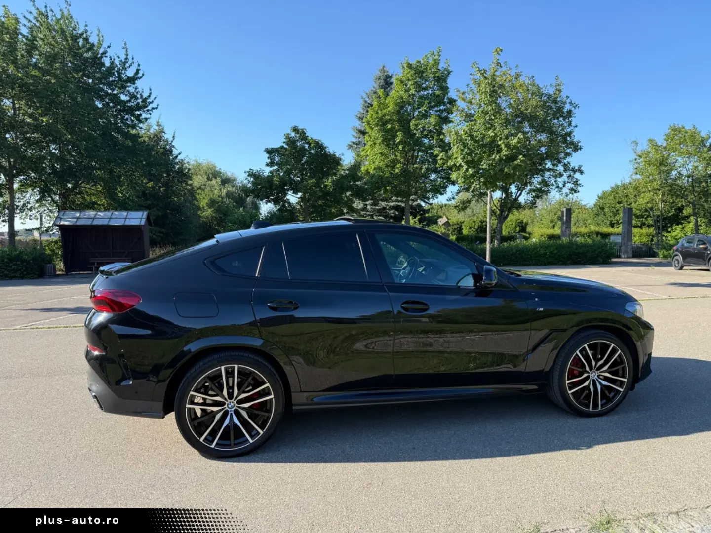 BMW X6 xDrive 30d M-Paket Laser Pano 2-Achs Luft 22