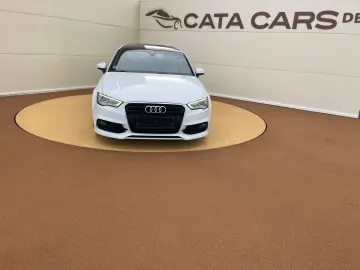 Audi A3  2.0TDI  SLINE  BI-Xenon  Panoramic  Keyless  Distro