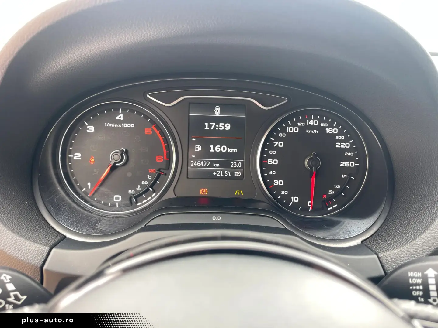 Audi A3  2.0TDI  SLINE  BI-Xenon  Panoramic  Keyless  Distro