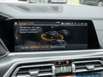 BMW X6 xDrive 40d M-Sport ACC HUD STANDHZ PANO LASER